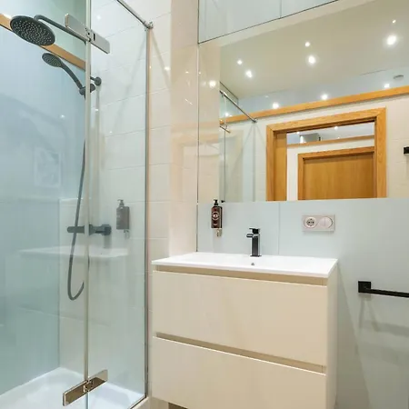 Eder 2 By Prim Сан-Себастьян